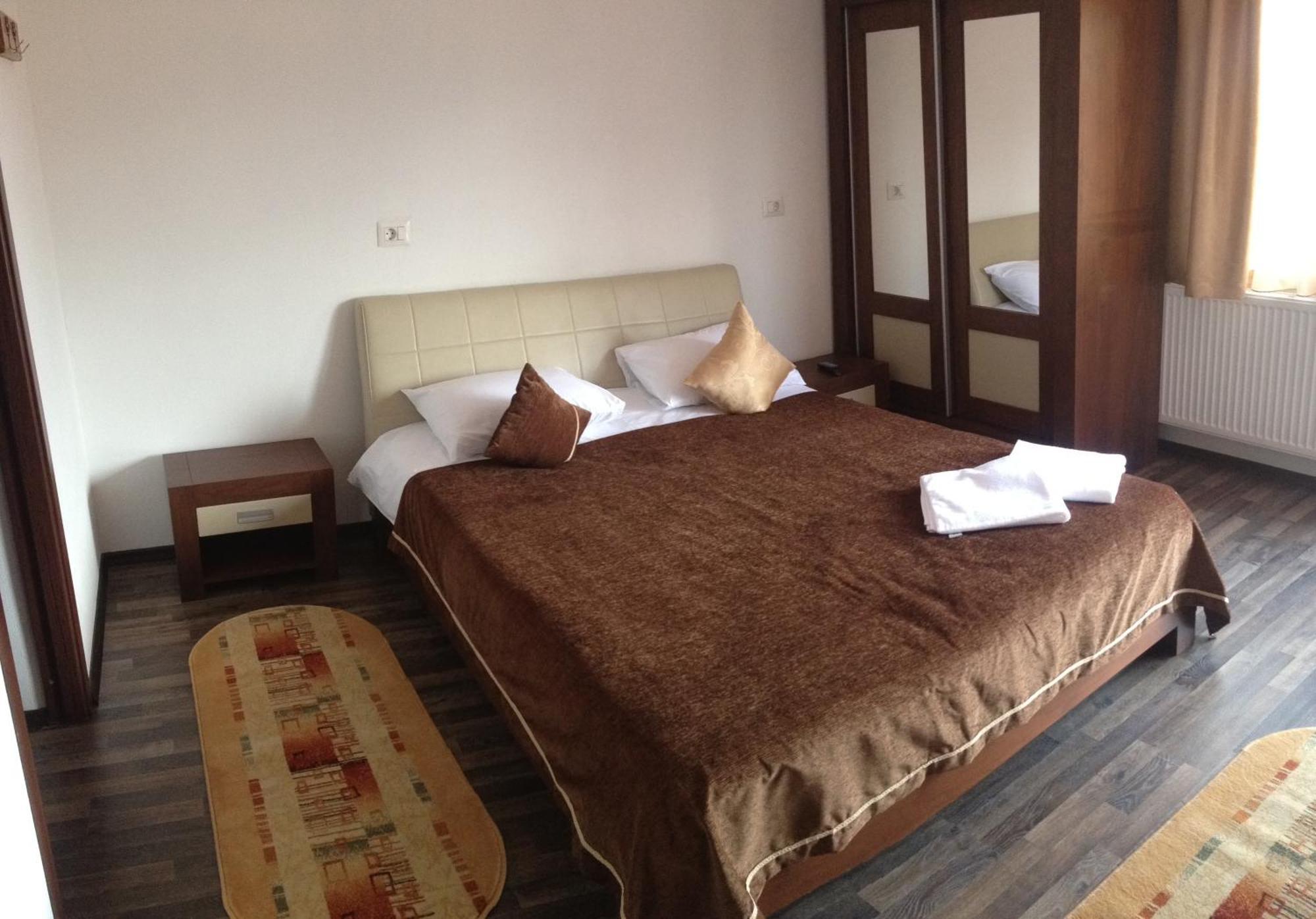 Pensiunea La Nise Sâmbăta de Sus Room photo