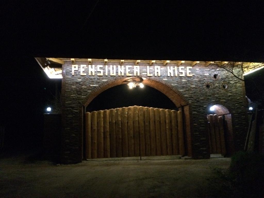 Pensiunea La Nise Sâmbăta de Sus Exterior photo